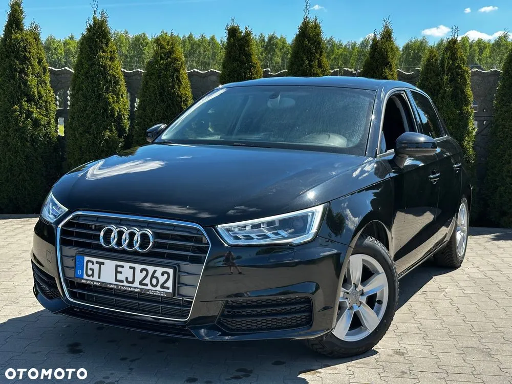 Audi A1 Sportback 1.4 TFSI CoD Design S tronic — zdjęcie 1