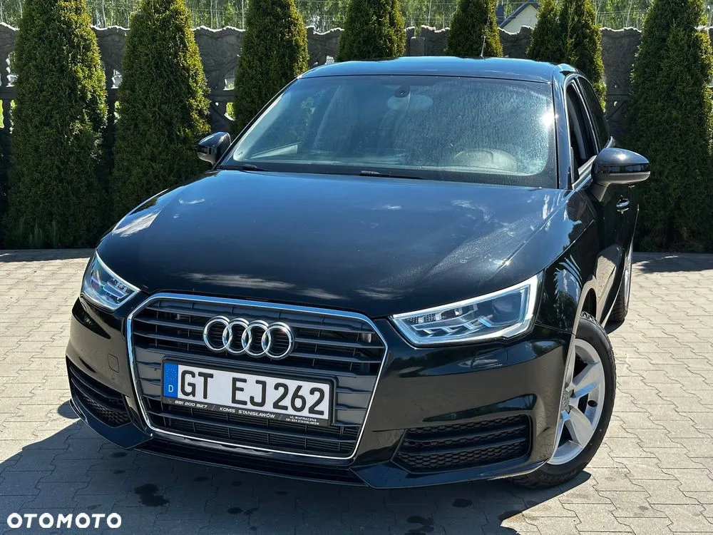 Audi A1 Sportback 1.4 TFSI CoD Design S tronic — zdjęcie 3