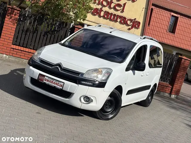 Citroën Berlingo 1.6 HDi — wynajem długoterminowy bez BIK