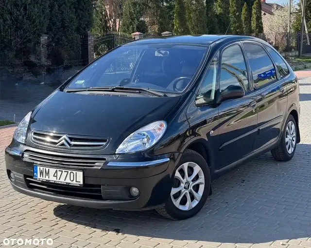 Citroën Xsara Picasso 1.6 16V Exclusive — wynajem długoterminowy bez BIK
