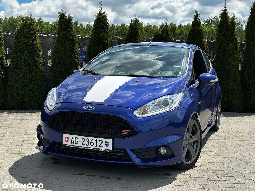 Ford Fiesta 1.6 EcoBoost mit Leder-Sport-Paket ST — zdjęcie 2