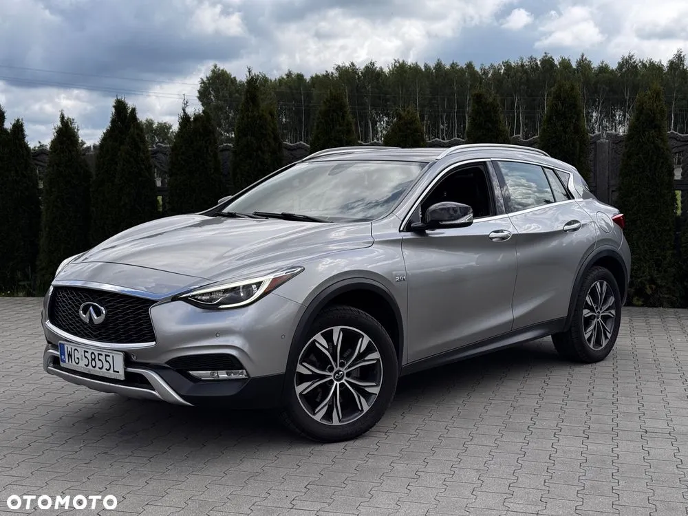 Infiniti QX30 2.0t Premium AWD 7DCT — zdjęcie 3