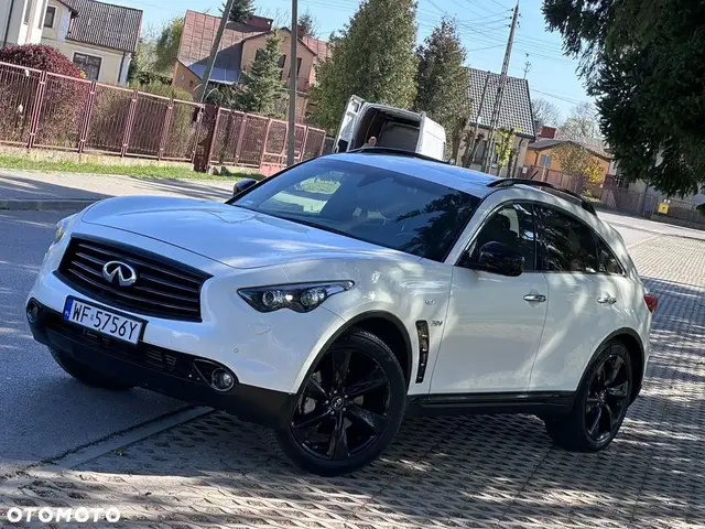 Infiniti QX70 3.0d GT Premium — wynajem długoterminowy bez BIK