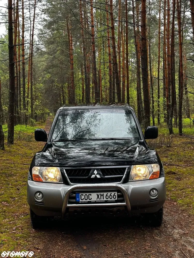 Mitsubishi Pajero 3.2 DI-D Elegance — zdjęcie 3