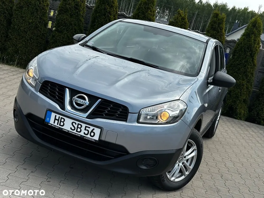 Nissan Qashqai 1.6 visia — zdjęcie 2