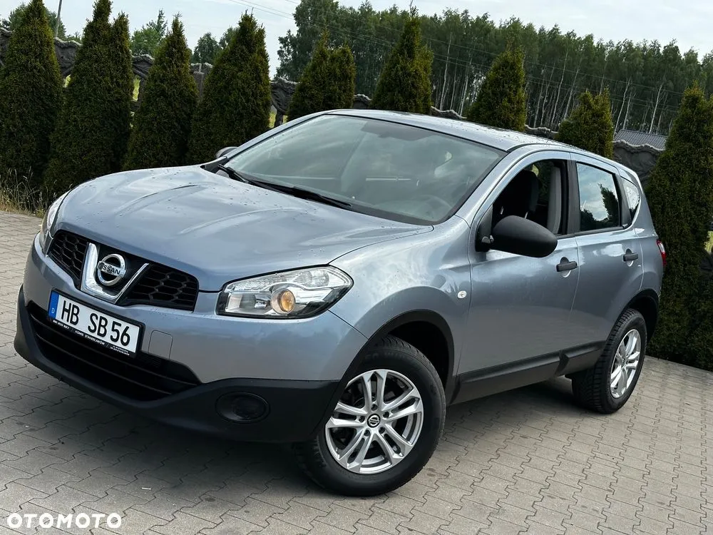 Nissan Qashqai 1.6 visia — zdjęcie 3