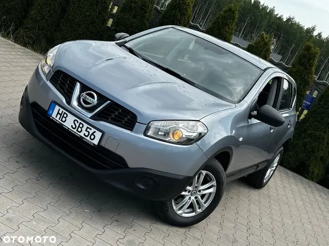 Nissan Qashqai 1.6 visia — wynajem długoterminowy bez BIK